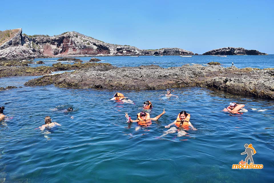 Isla Isabel Personas Nadando En Las Pozas De Mochilazo