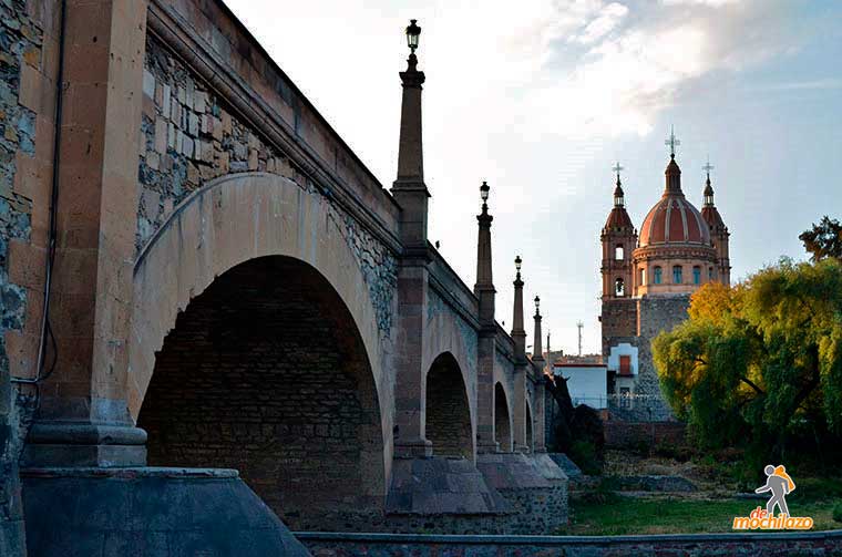 Puente Lagos de Morenos Pueblo Mágico Jalisco De Mochilazo