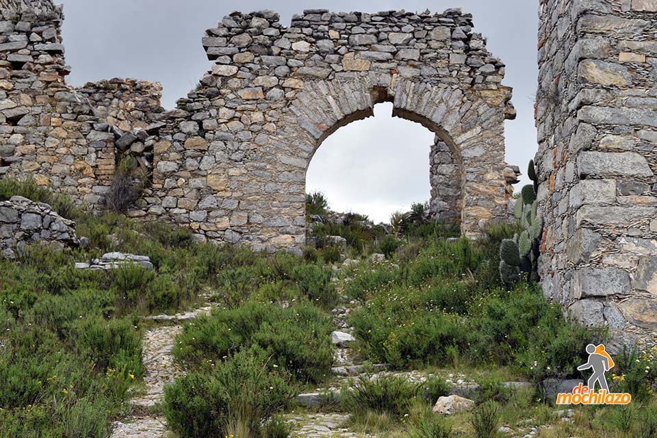 Ruinas Real de Catorce Pueblo Magico Pueblo Fantasma San Luis Potosi De Mochilazo
