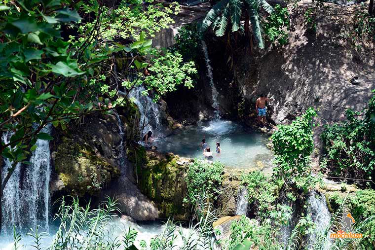 Personas Dentro de Pozas Grutas d Tolantongo Hidalgo De Mochilazo